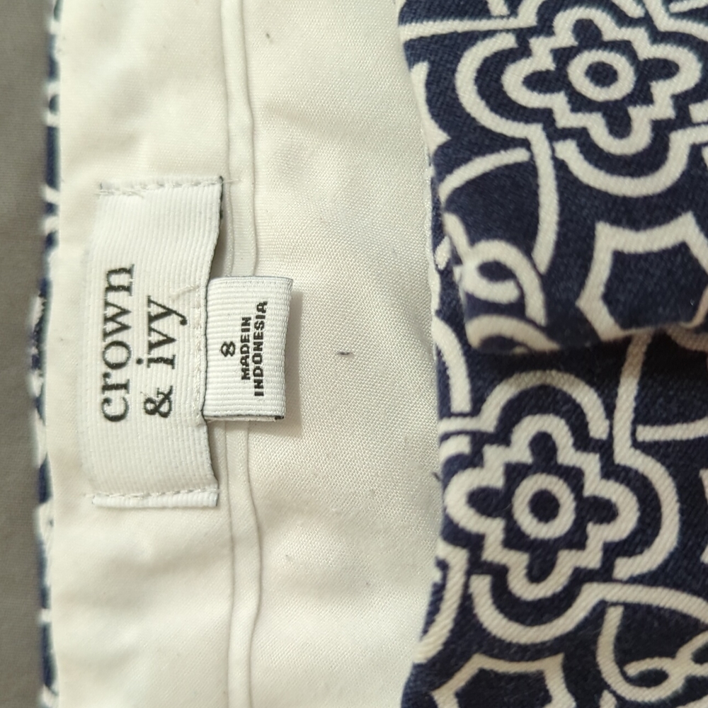 Women's Crown and Ivy casual pants
